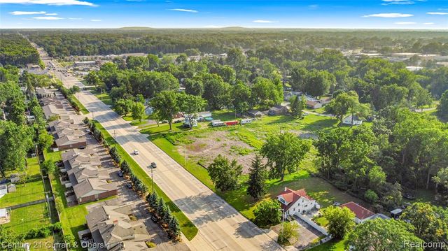 6013 N Newburgh, Westland, MI 48185