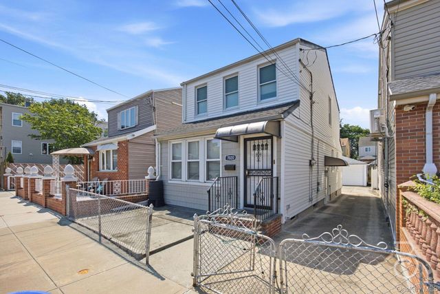 70-20 53rd Road, Maspeth, NY 11378