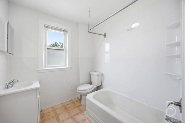 70-20 53rd Road, Maspeth, NY 11378