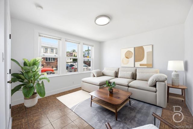 70-20 53rd Road, Maspeth, NY 11378