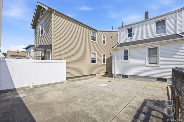 70-20 53rd Road, Maspeth, NY 11378