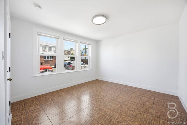 70-20 53rd Road, Maspeth, NY 11378