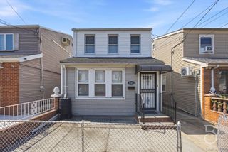 70-20 53rd Road, Maspeth, NY 11378