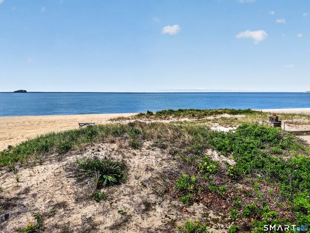 47 Old Mail Trail, Westbrook, CT 06498