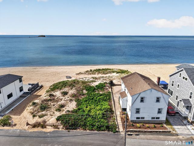 47 Old Mail Trail, Westbrook, CT 06498