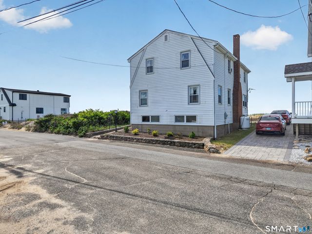 47 Old Mail Trail, Westbrook, CT 06498