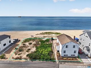 47 Old Mail Trail, Westbrook, CT 06498