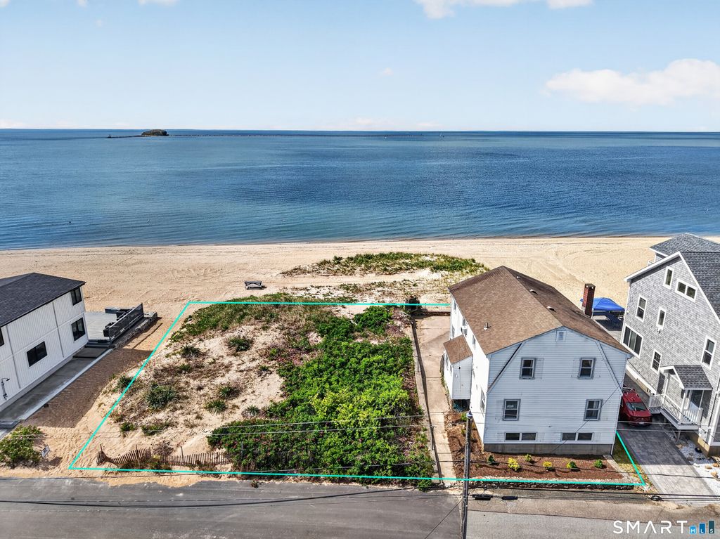 47 Old Mail Trail, Westbrook, CT 06498