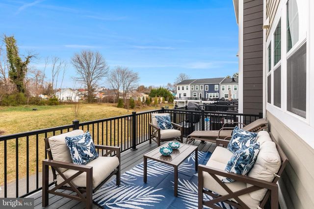 3588 STEPHENSONS HILL LN, Marshall, VA 20115