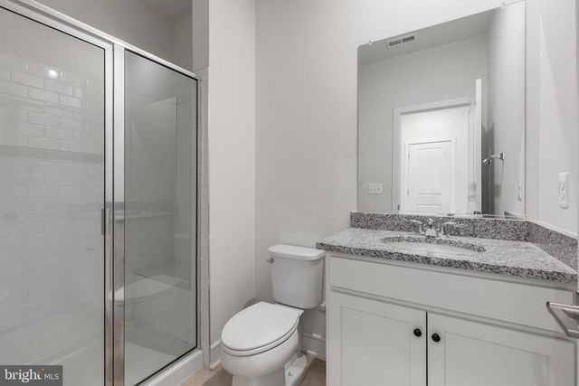 3588 STEPHENSONS HILL LN, Marshall, VA 20115