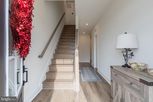 3588 STEPHENSONS HILL LN, Marshall, VA 20115