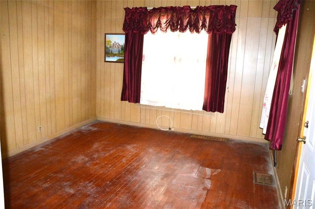 602 Moore Street, Farmington, MO 63640