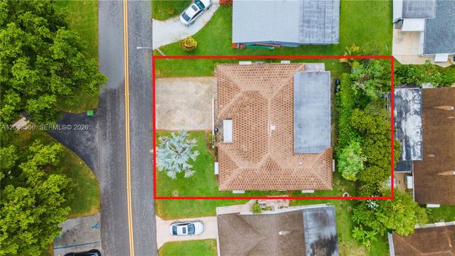 7111 NW 58th Street, Tamarac, FL 33321