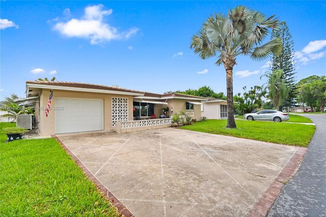 7111 NW 58th Street, Tamarac, FL 33321