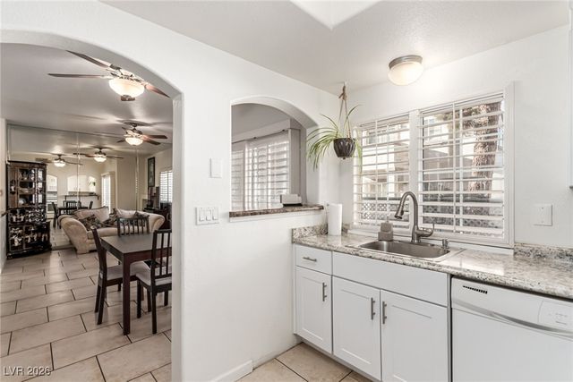 311 Seine Way 311, Henderson, NV 89014