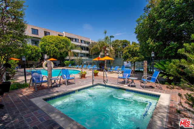 306 Bora Bora Way 202, Marina Del Rey, CA 90292