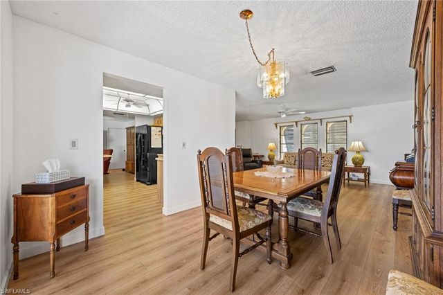 1334 SE 12th TER, Cape Coral, FL 33990