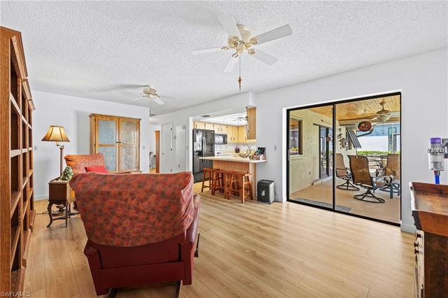 1334 SE 12th TER, Cape Coral, FL 33990