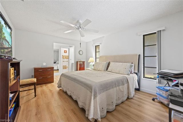1334 SE 12th TER, Cape Coral, FL 33990