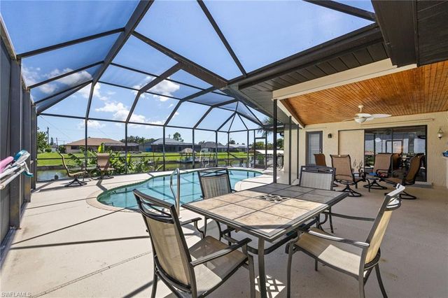 1334 SE 12th TER, Cape Coral, FL 33990
