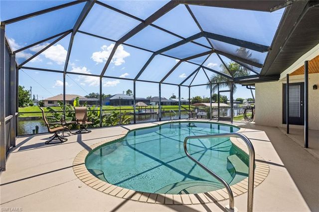 1334 SE 12th TER, Cape Coral, FL 33990