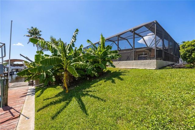 1334 SE 12th TER, Cape Coral, FL 33990