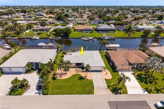 1334 SE 12th TER, Cape Coral, FL 33990