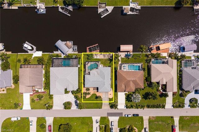 1334 SE 12th TER, Cape Coral, FL 33990