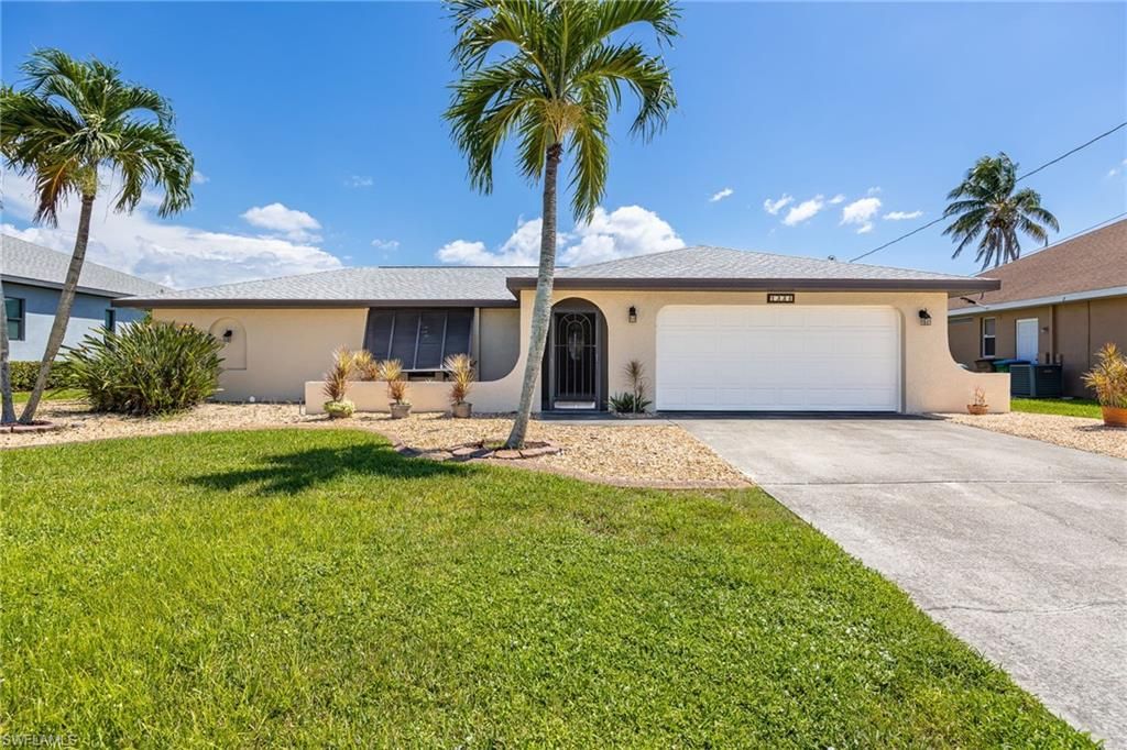 1334 SE 12th TER, Cape Coral, FL 33990