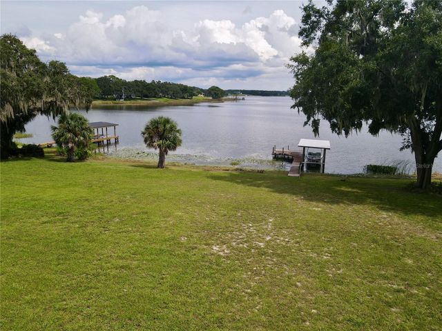 243 S CENTRAL AVENUE, Umatilla, FL 32784