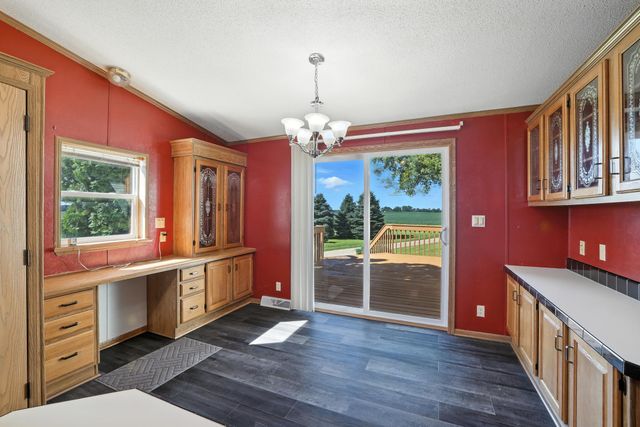 755 240th Avenue SW, Appleton, MN 56208