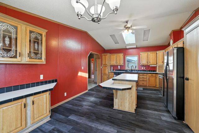 755 240th Avenue SW, Appleton, MN 56208