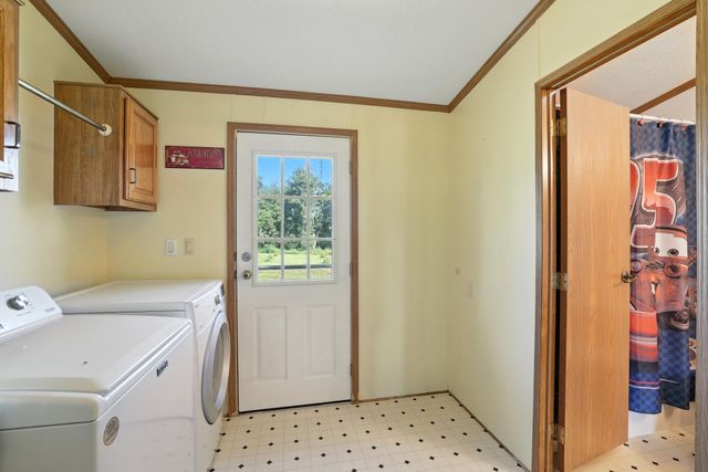 755 240th Avenue SW, Appleton, MN 56208