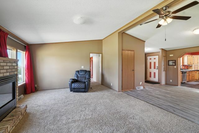 755 240th Avenue SW, Appleton, MN 56208