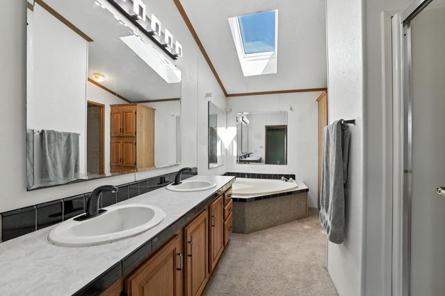 755 240th Avenue SW, Appleton, MN 56208