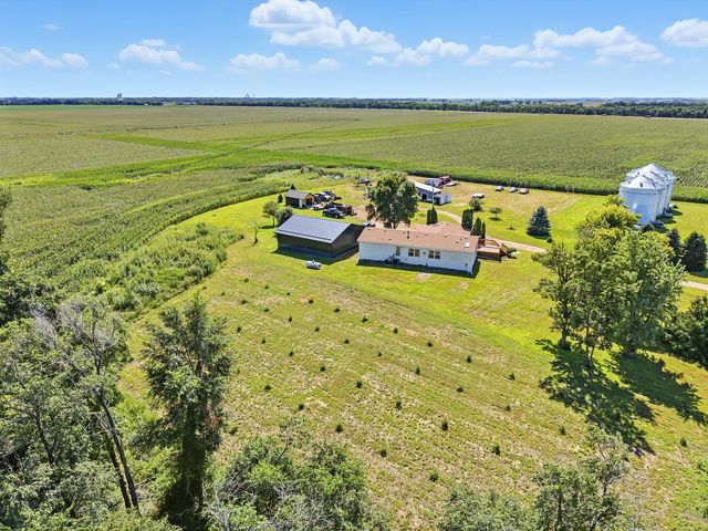 755 240th Avenue SW, Appleton, MN 56208