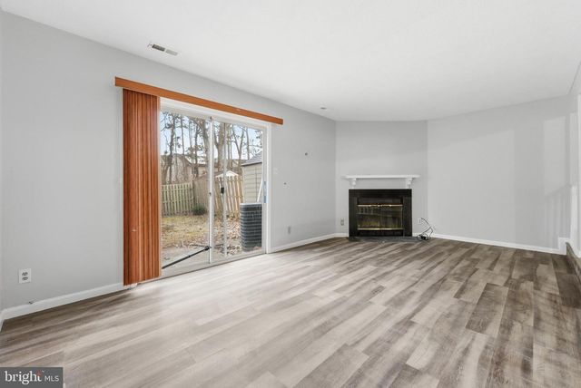 115 VILLA KNOLL CT, Sicklerville, NJ 08081