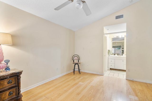 904 Magnolia Avenue, North Lauderdale, FL 33068