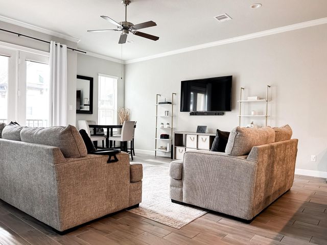 3904 Centre Plains Way, Houston, TX 77043
