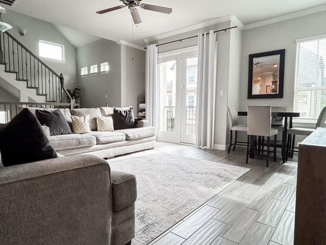 3904 Centre Plains Way, Houston, TX 77043