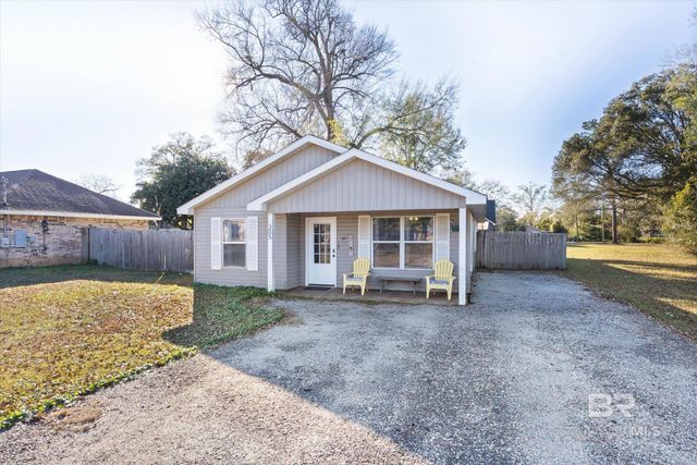 305 4th Street, Summerdale, AL 36580