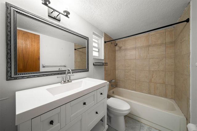 1870 SE 38TH STREET, Ocala, FL 34480