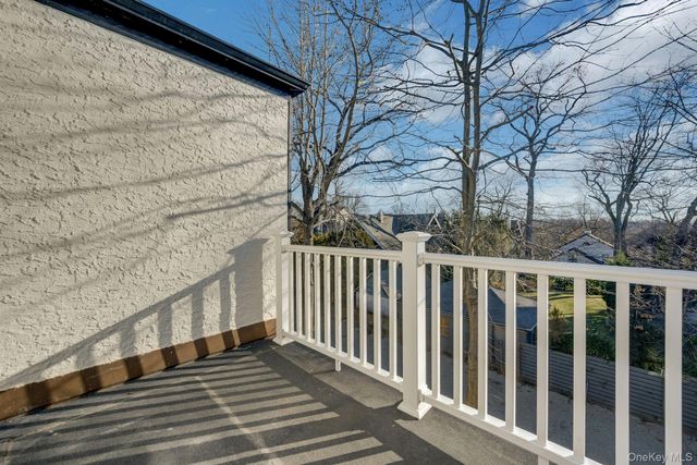 54 Rockland Avenue, Yonkers, NY 10705