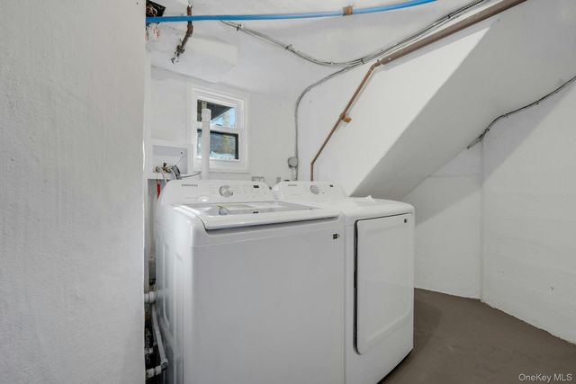 54 Rockland Avenue, Yonkers, NY 10705