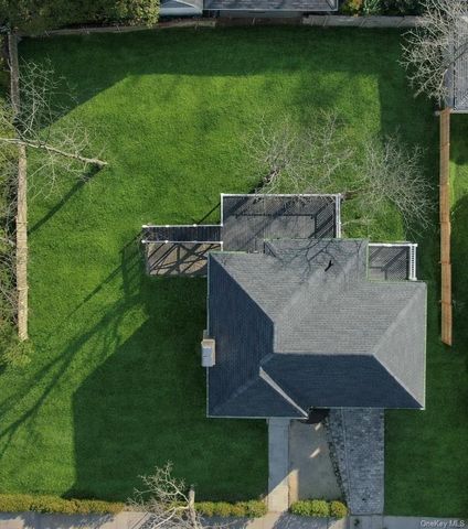 54 Rockland Avenue, Yonkers, NY 10705