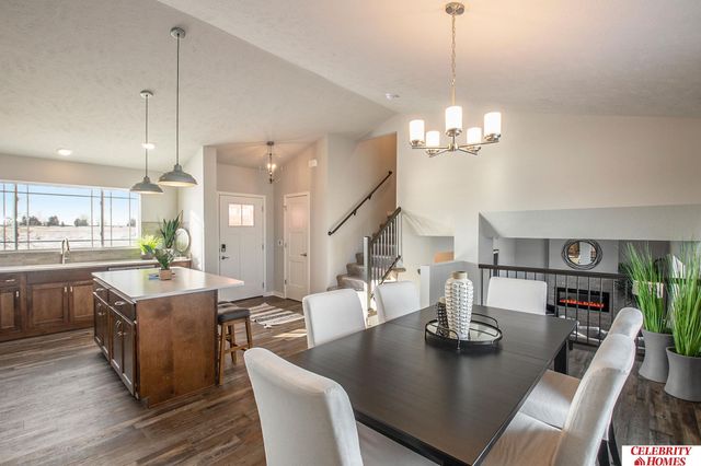 8616 S 177 Avenue, Omaha, NE 68136