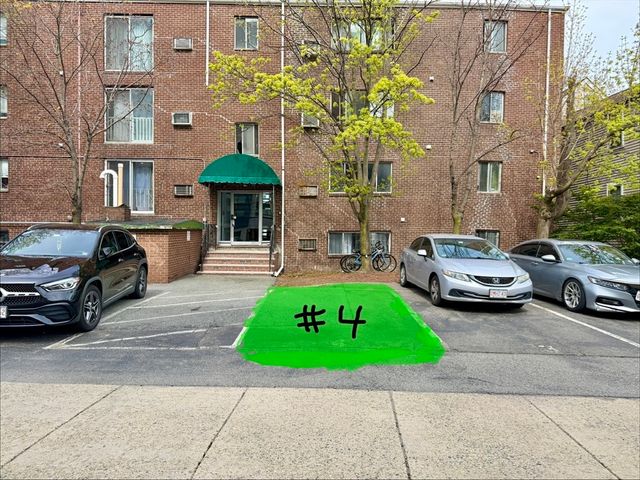 124 Addison St 4, Chelsea, MA 02150