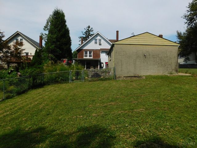4467 Grove Avenue, Green Twp, OH 45211