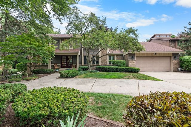 29822 Deer Run, Farmington Hills, MI 48331