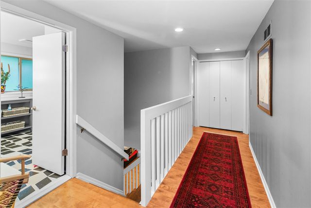 29822 Deer Run, Farmington Hills, MI 48331